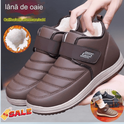 💥【39-44】Zapatos de hombre impermeables y antideslizantes de cuero de terciopelo engrosado de nuevo estilo de invierno