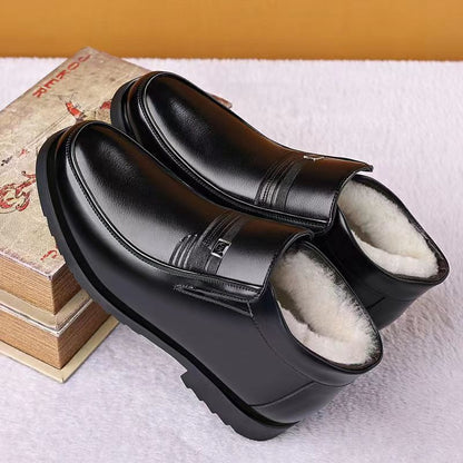 🔥Oferta por tiempo limitado🔥【Tallas 38-44】Nuevos zapatos de cuero auténtico para hombre 2025, botas de ante gruesas que retienen el calor.