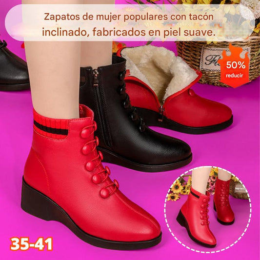 💟【45% DE DESCUENTO】👢【35-41】Botas de tacón inclinado de cuero suave populares de otoño e invierno para mujer