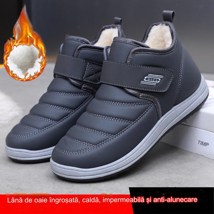 💥【39-44】Zapatos de hombre impermeables y antideslizantes de cuero de terciopelo engrosado de nuevo estilo de invierno